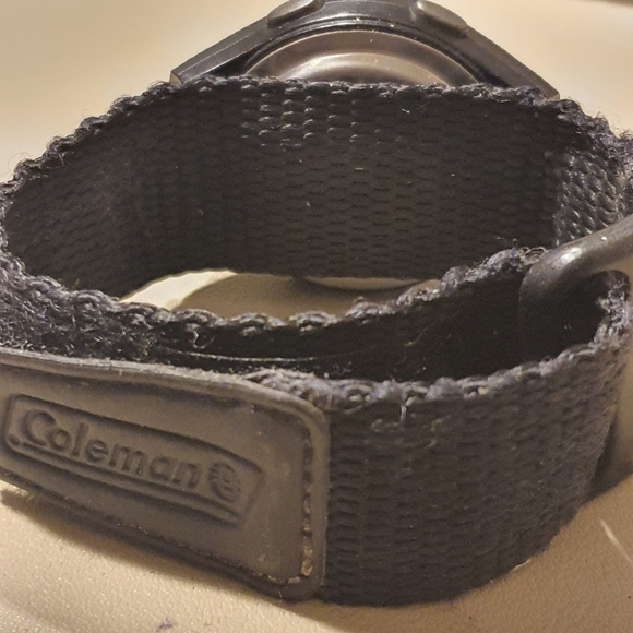 Coleman Black/Grey Nylon Digital Alarm Chrono Men's Watch w/Built In Flashlight - Picture 4 of 4